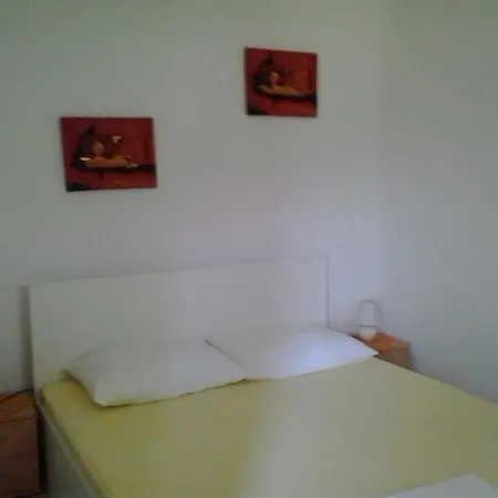 15292b Apartment Novi Vinodolski