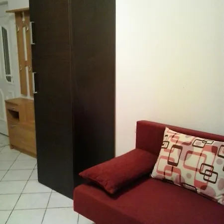 Apartment 15292b