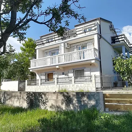 Apartment 15292b Novi Vinodolski